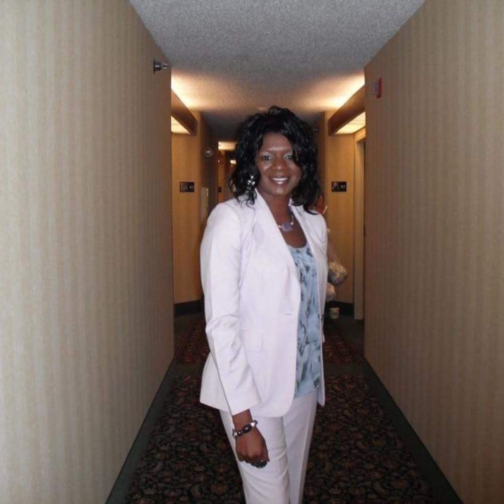 Meet your Posher, Carolyn